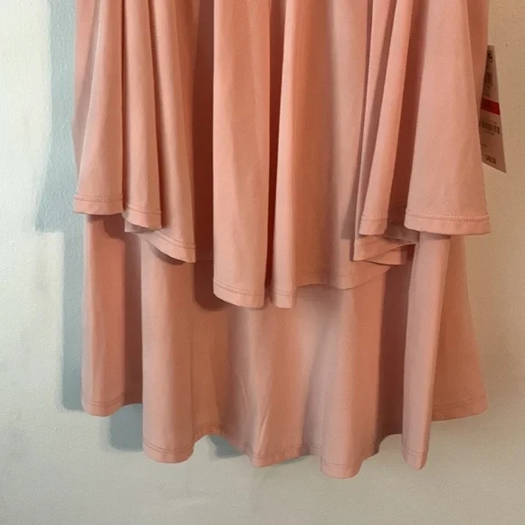 Thalia Sodi Coral Solid Spaghetti Stripe V Shape Cut Layer Top - Picture 3 of 4